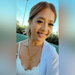 Meet your Posher, Ira Mae K.